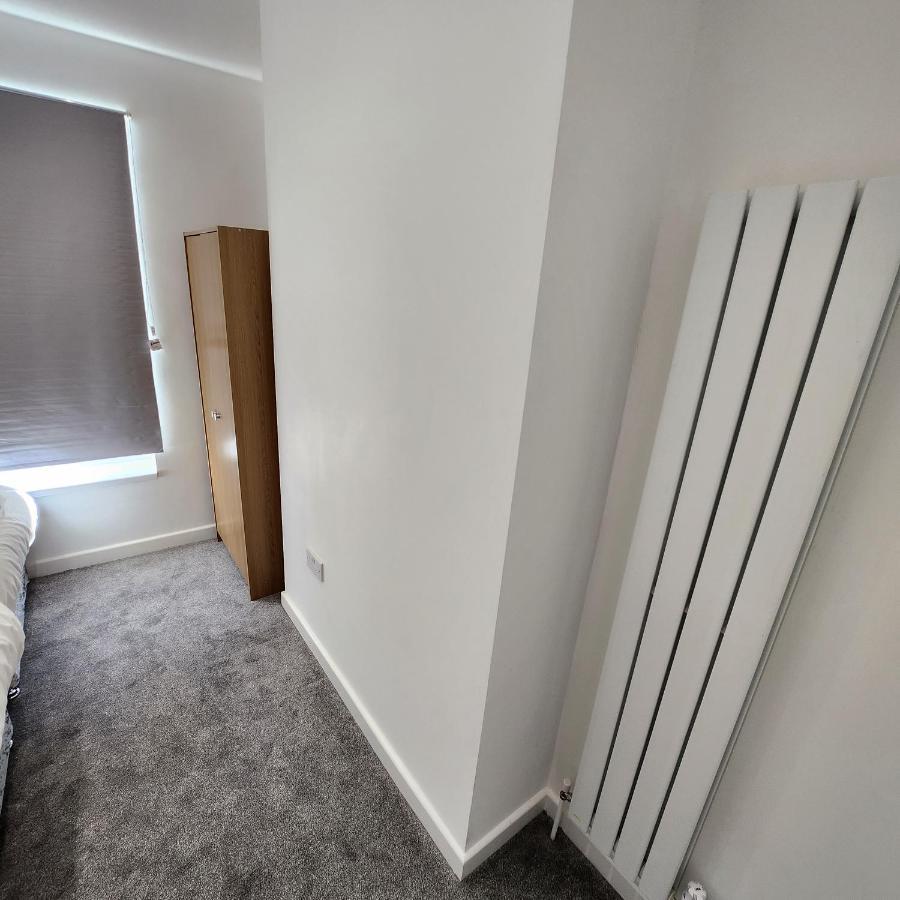 Comfy Diamond Ensuite Room Maidstone With Free Parking And Speedy Wifi Екстер'єр фото